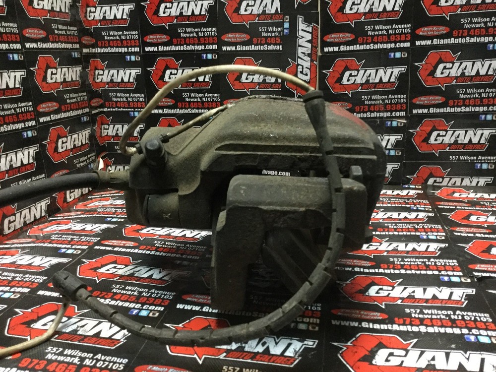 03 04 05 RANGE ROVER FRONT DRIVER LEFT SIDE CALIPER OEM