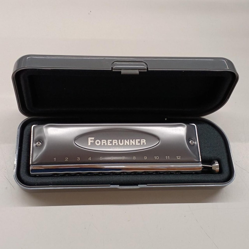 Harmonica Model FORERUNNER 1248NV EAST TOP