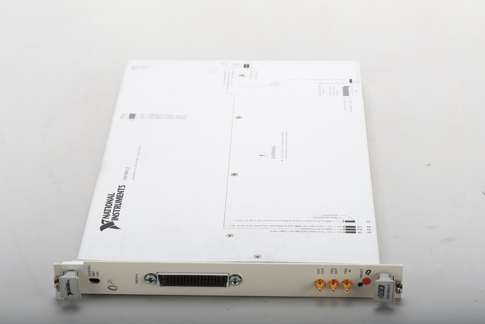 National Instruments VXI-MXI-2 VXIbus Extender C-Size Module 183345E-03
