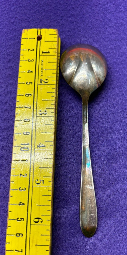 Reed & Barton Silverplate Sugar Shell Dainty Pattern?