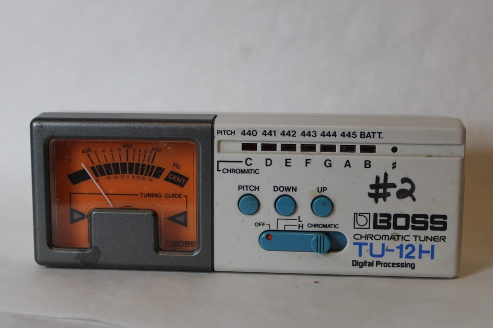 Boss Chromatic Tuner TU-12 Digital Processing Multi Instrument Tuner w/ Case