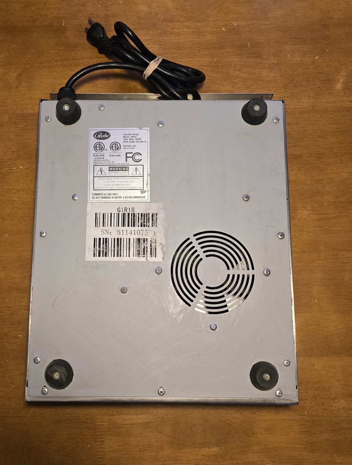 Globe GIR18 Commercial Induction Cooktop 1800W Black Countertop Range TESTED