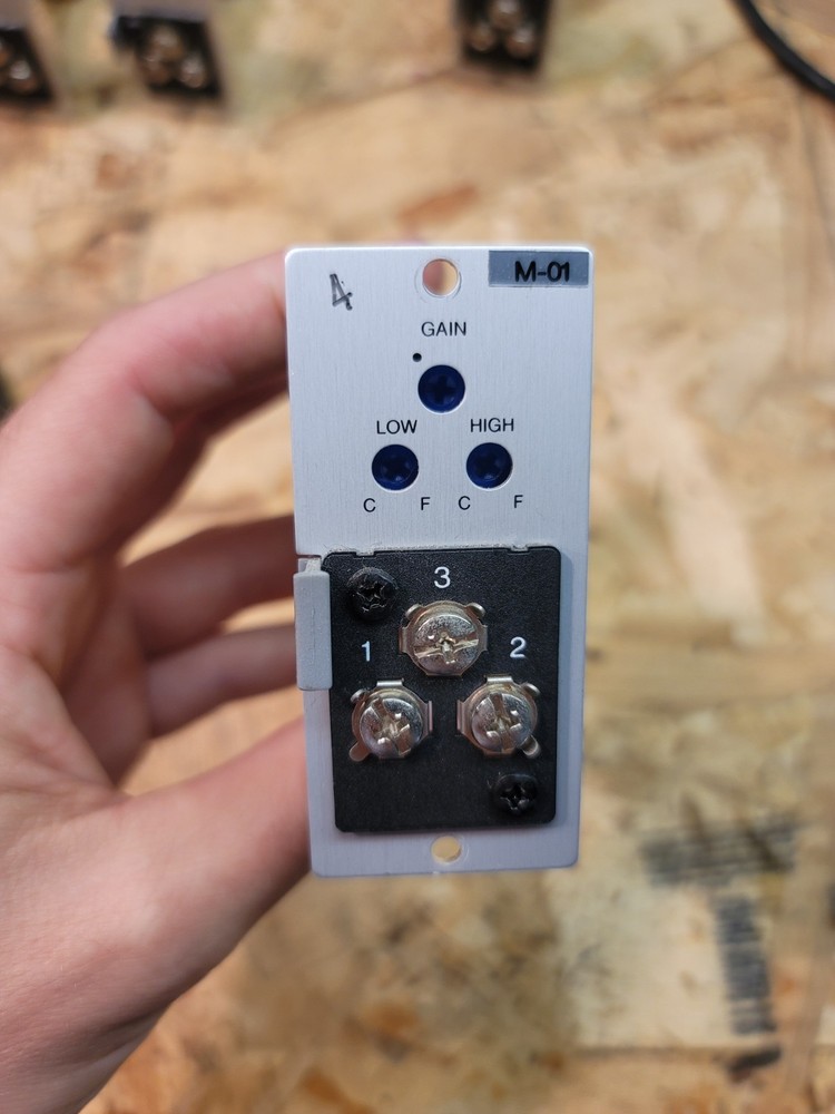 TOA M-01 Mic Amp Input Module Plugin 900 Series