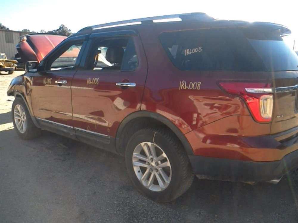 Driver Left Front Spindle/Knuckle Fits 11-19 EXPLORER 104938702