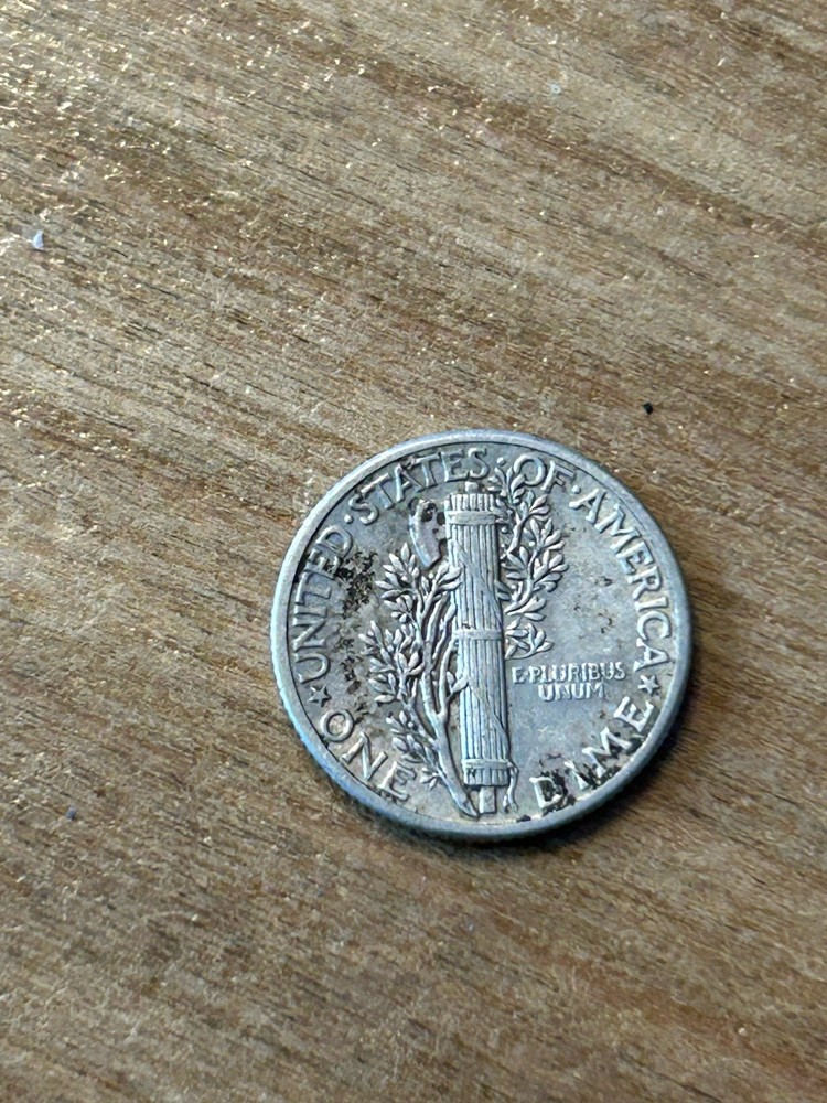 1939 Mercury Dime XF