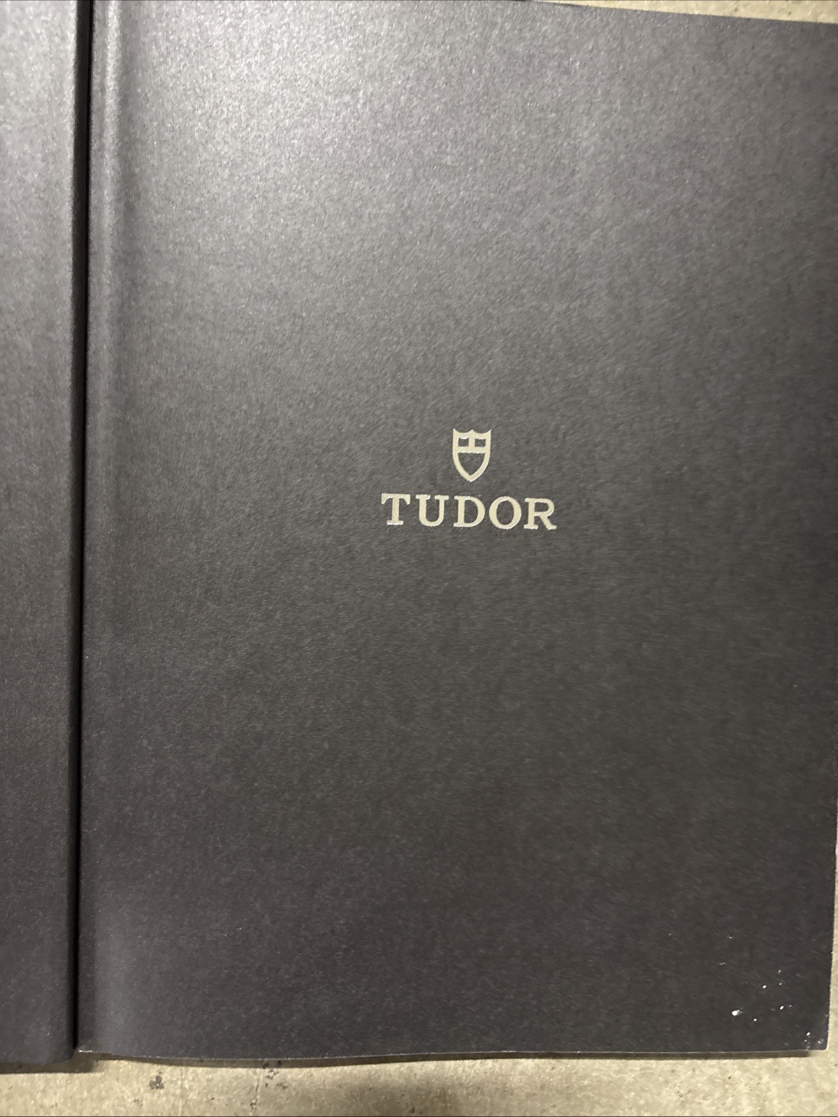 HARDBACK TUDOR 2024 - 2025 WATCH COLLECTION CATALOG BOOK 108 PAGES BLACK BAY!