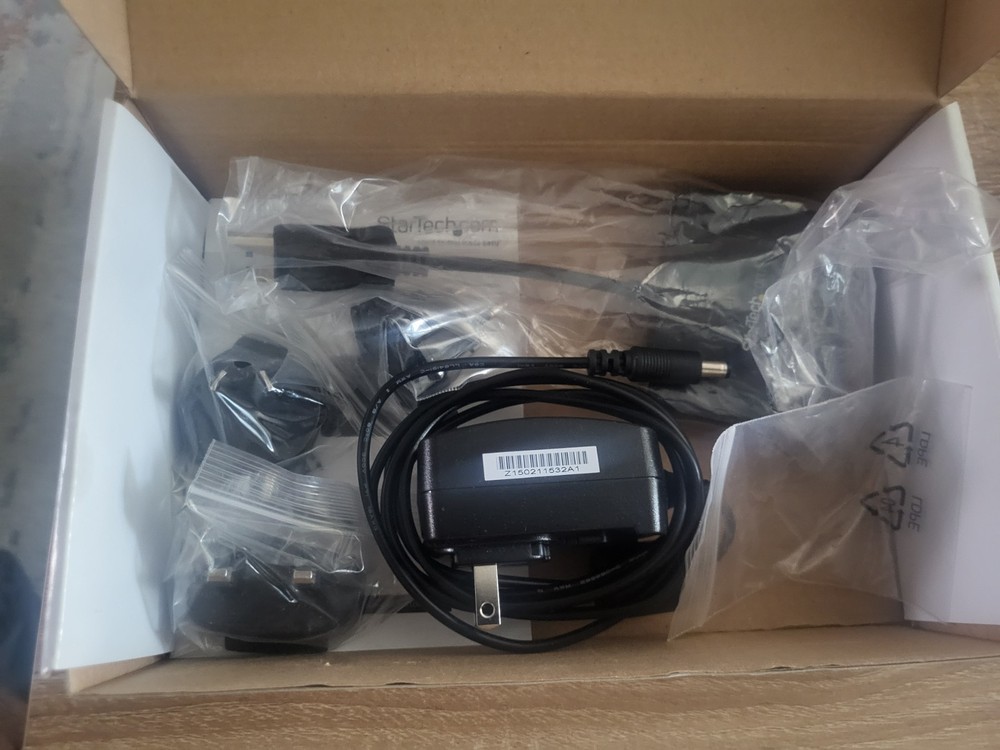 StarTech | MSTDP123DP | 3-Port Multimonitor Splitter