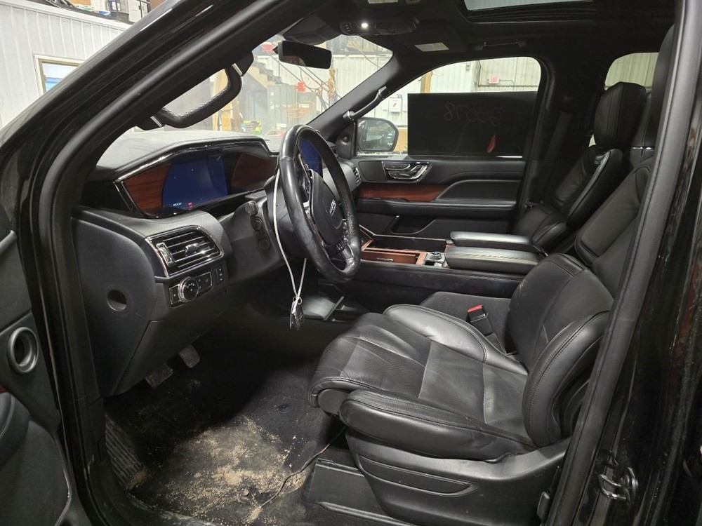 Fuse Box Engine Fits 18-21 NAVIGATOR 1546261