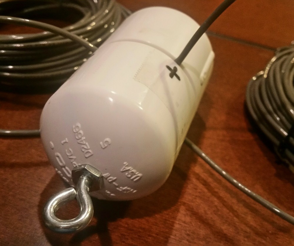 Quad-element CB (11 m) Dipole-style Antenna - All 4 elements are 1/2 wave each.