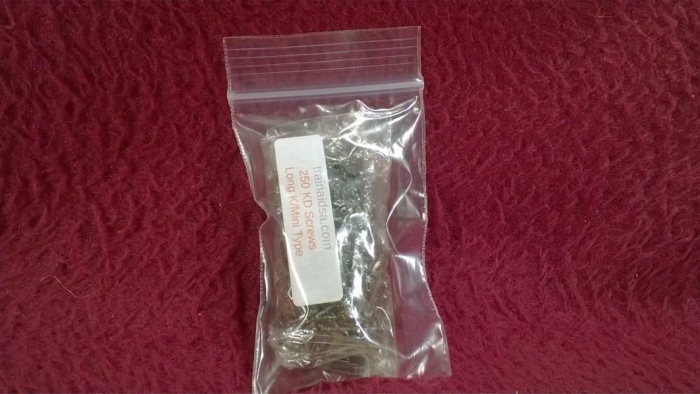 # PHILLIPS SCREWS - 250 - LONG 15mm - NIP