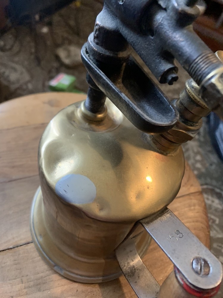 Clayton And Lambert MFG CO