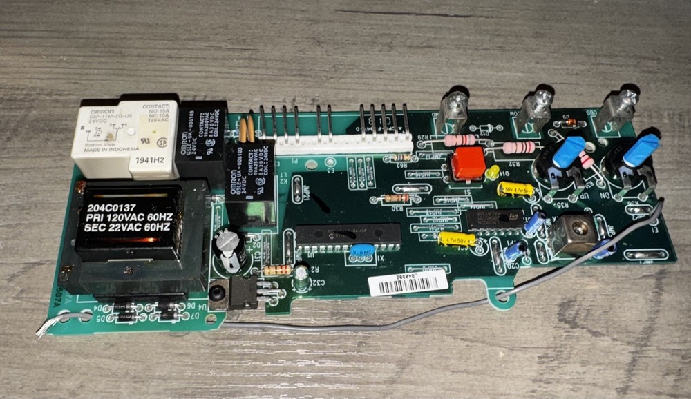 LiftMaster, Chamberlain circuit / logic board red button 🟥