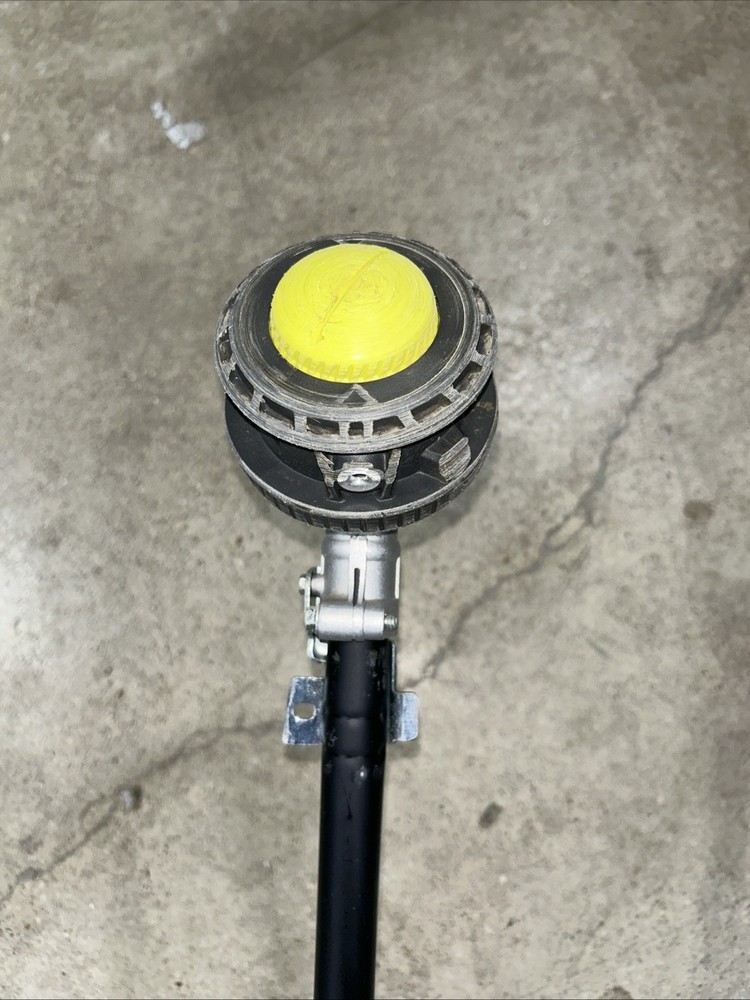 RYOBI 40V Brushless EXPAND-IT Attachment Capable String Trimmer Z201