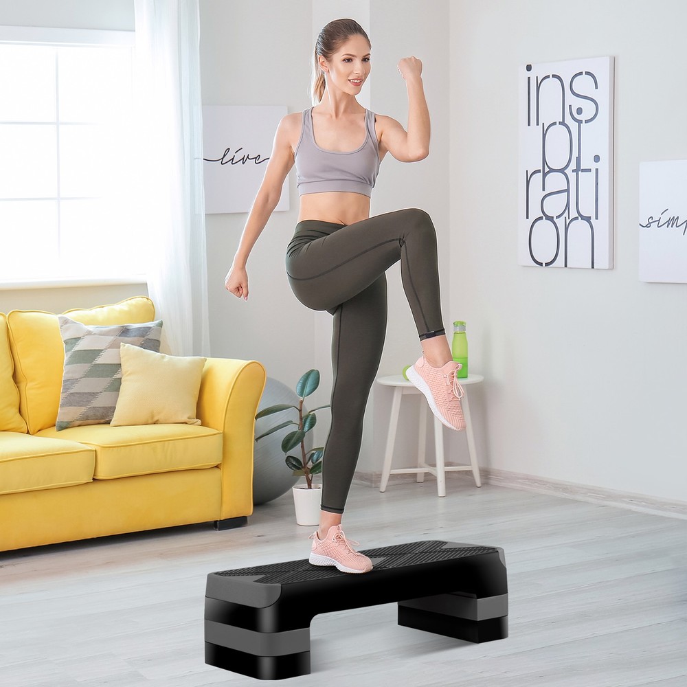 Aerobic Step Platform Exercise Step Adjustable Height 4"-6''-8' w/4 Risers Grey