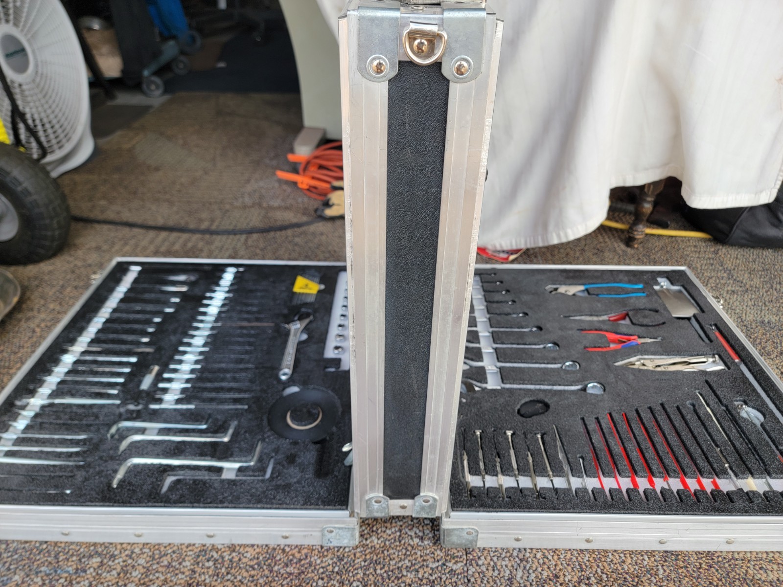 Joint Electronics Military Electronic System Tool Kit TK-105A/G Wilson Case EXC!