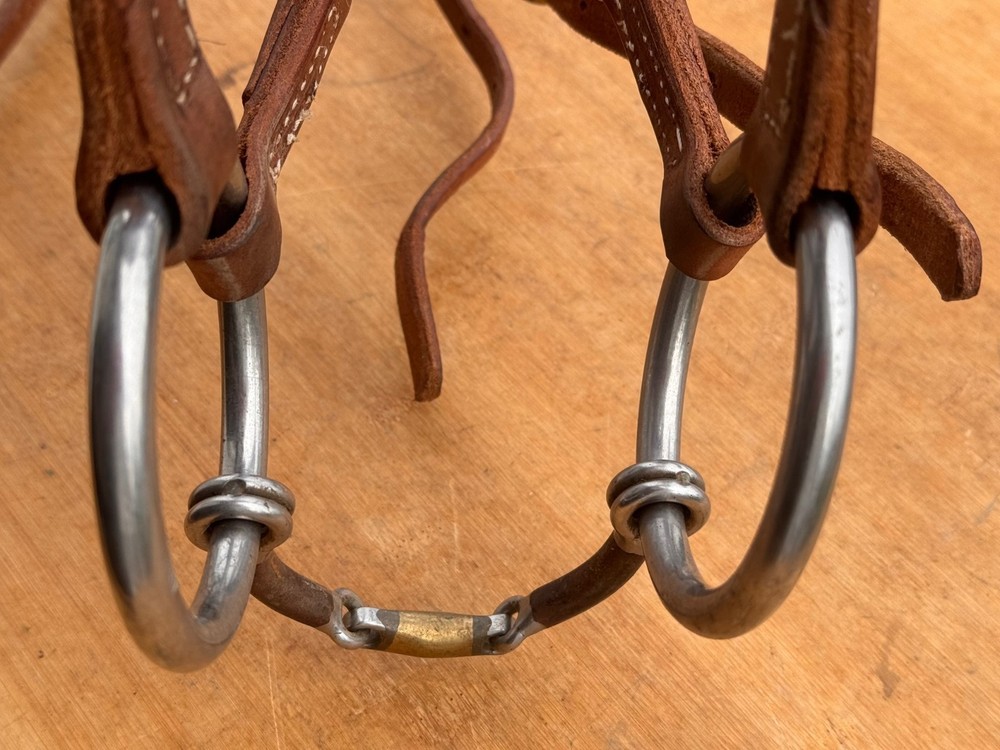 BOWMAN Handmade Leather Sidepull Headstall w Heavy 3 Piece Dog Bone Snaffle Bit