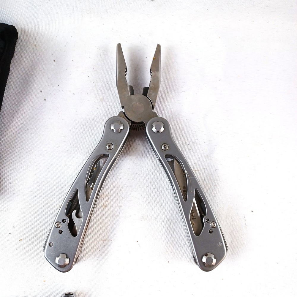 Winchester Multi Function Tool with Sheath Belt Loop Weather Resistant