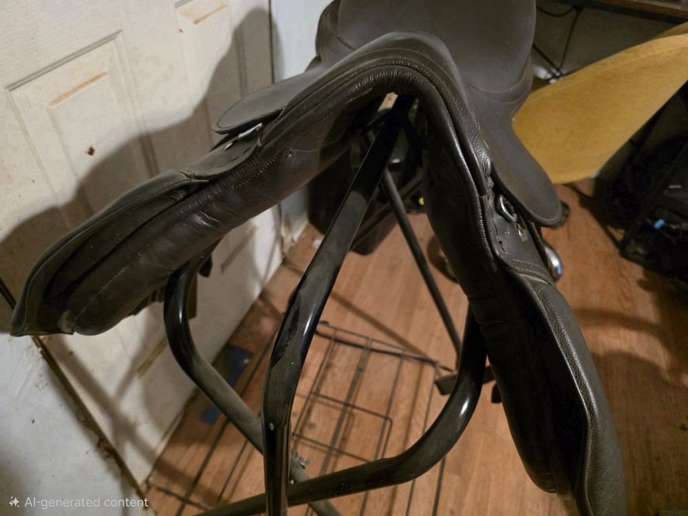 18" English Saddle
