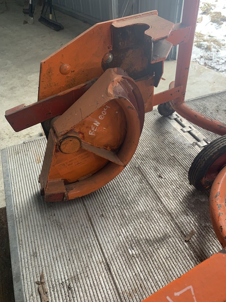 MECHANICAL CONDUIT BENDERS FOR ELECTRICAL PIPE - USED