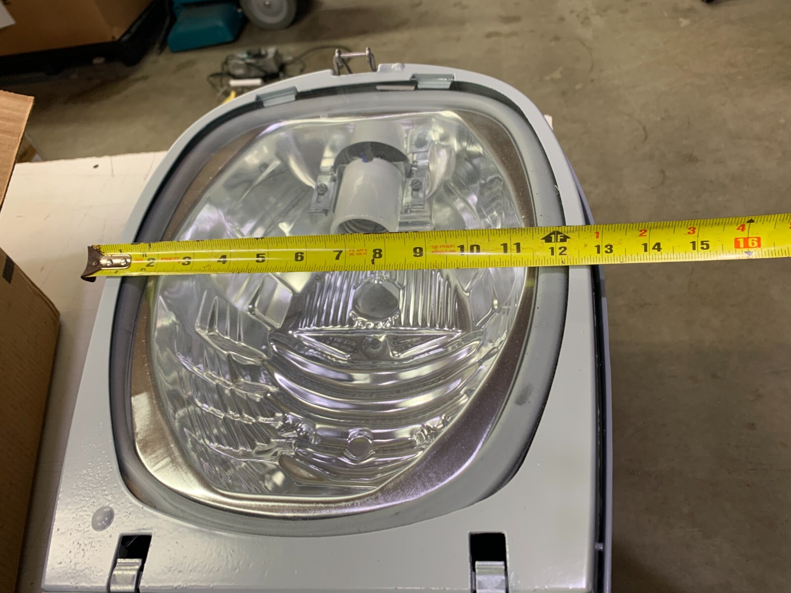 GE M-250A2 STREET LIGHT HPS 250W 120V 208V 240V 277V NEW OLD STOCK LAMP PE POLE