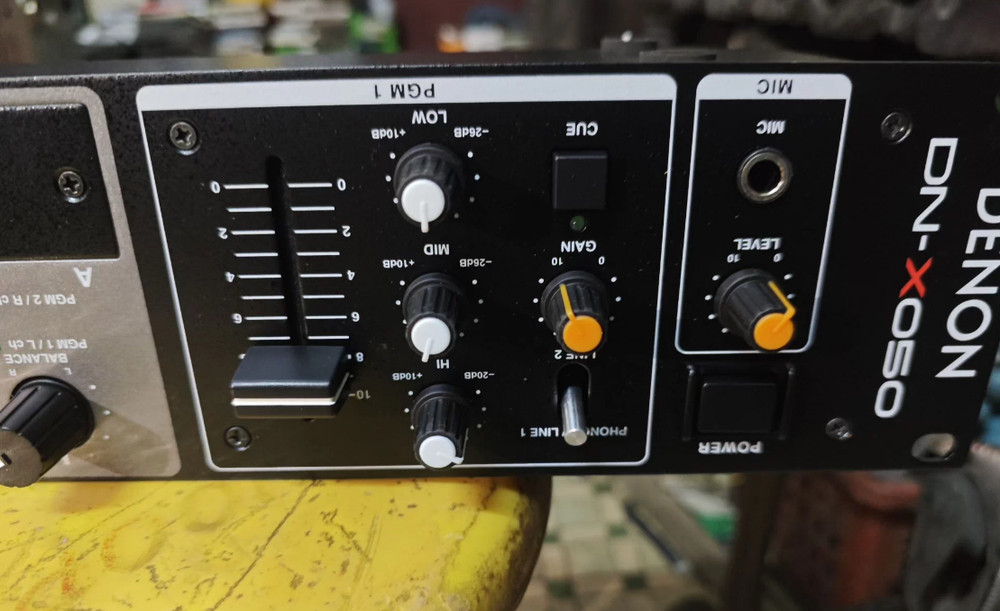 1pcs DENON DN-X050 two-channel mixing console