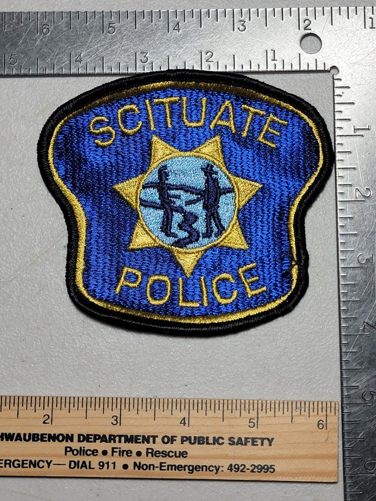 LE7 B11 Massachusetts Police patch Scituate