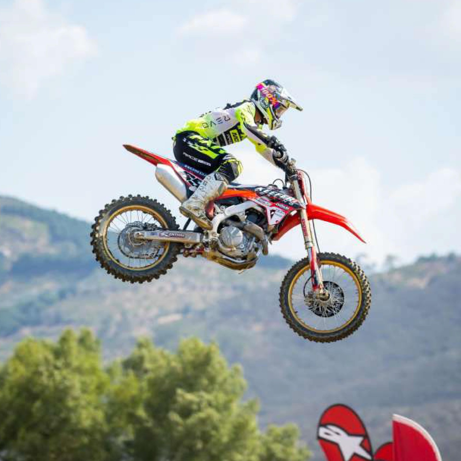 Pirelli Heavy Duty Off-Road Tube 100/90-19 to 120/90-19 TR-4 Metal Valve