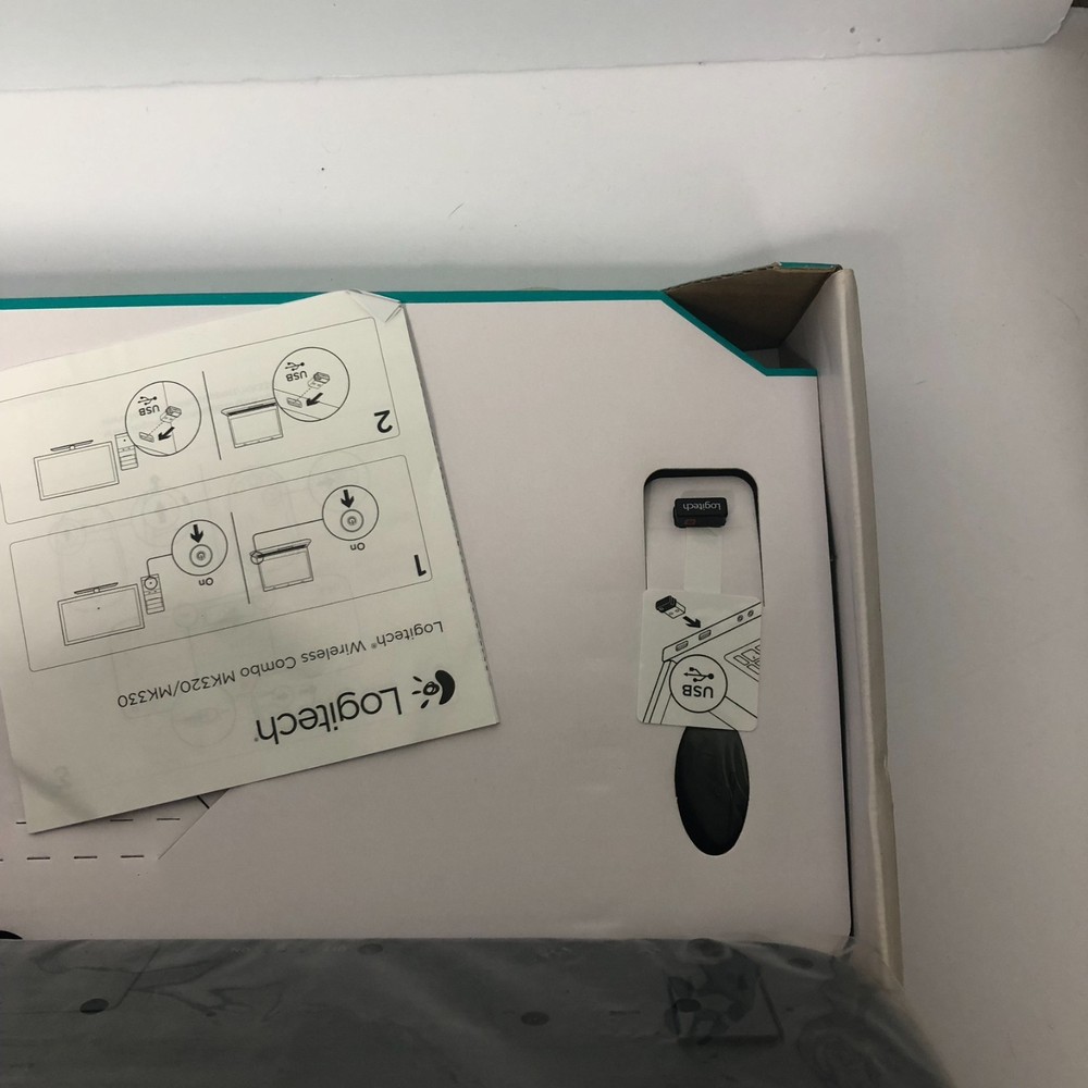 Logitech Wireless Combo MK320 Wireless Combo Keyboard & Mouse NEW