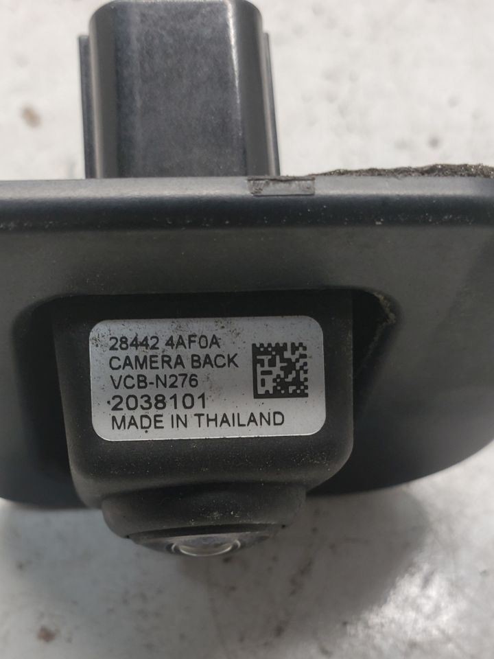 Camera/ Projector Rear View Camera Decklid Mounted Fits 2016-2017 SENTRA OEM