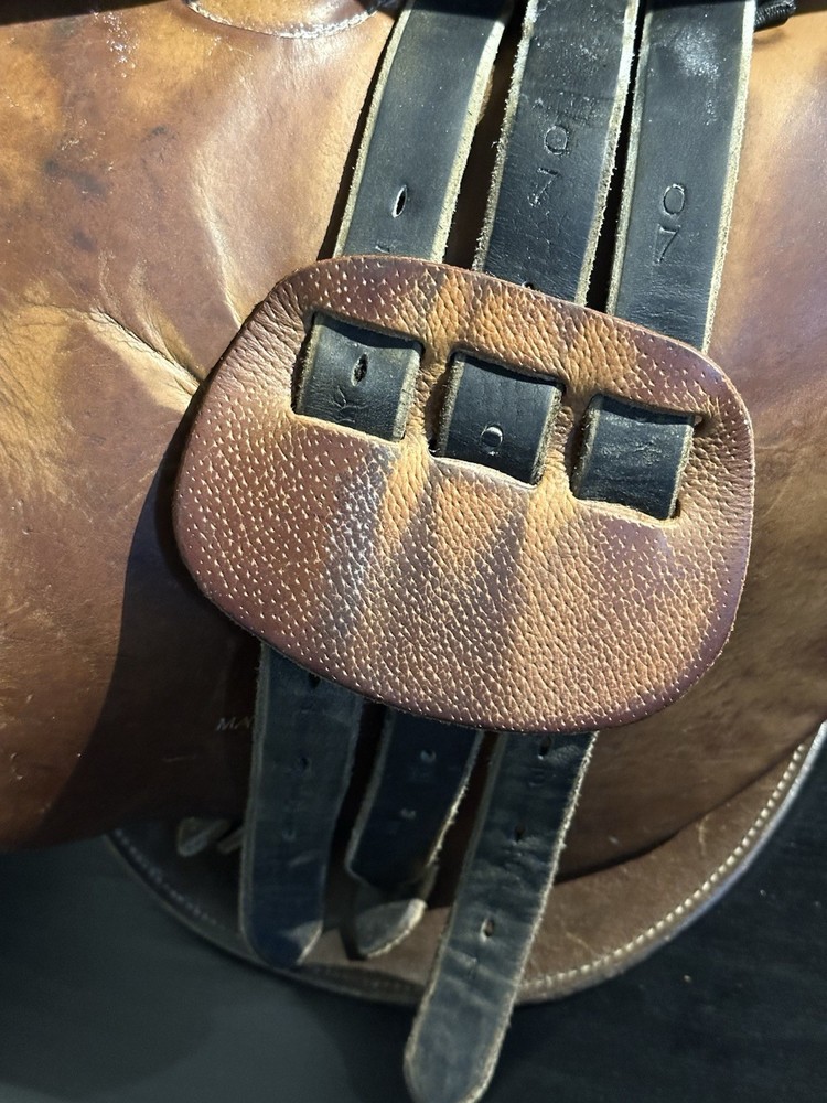 Jump saddle