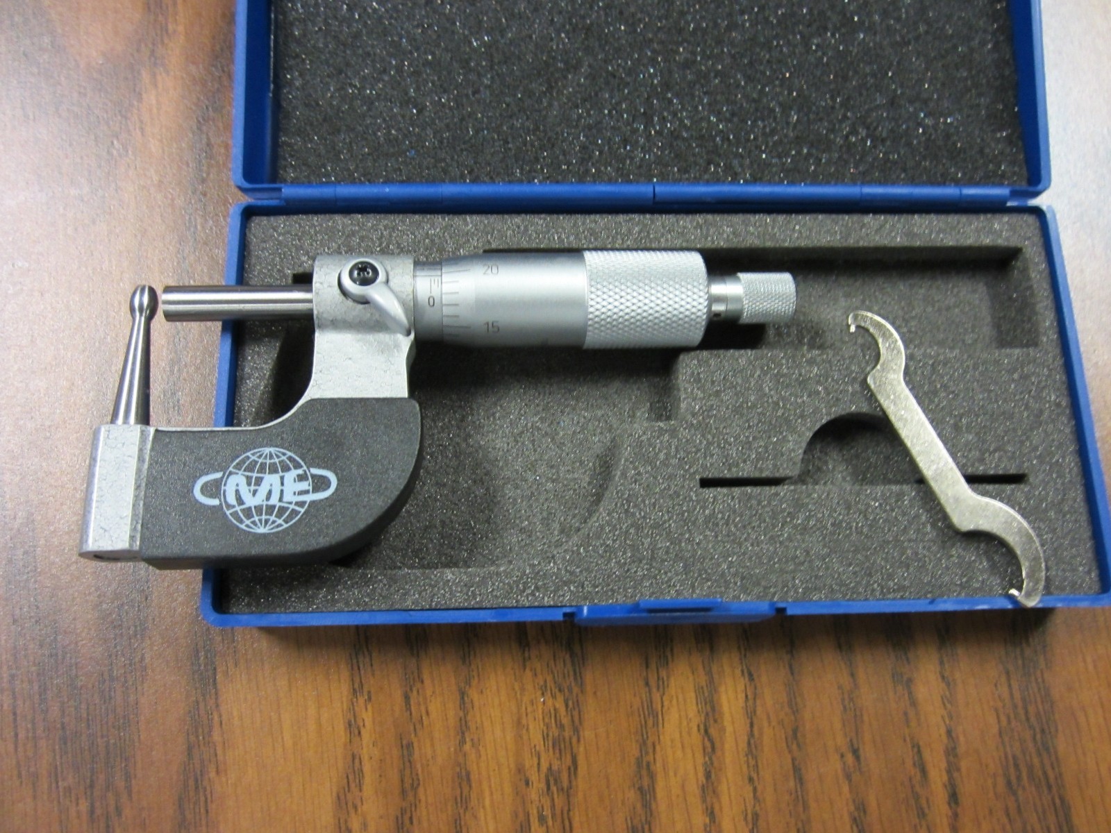 0-1" Tube MICROMETER 0.0001" grad.,carbide tipped,part# 4048-TBE--NEW