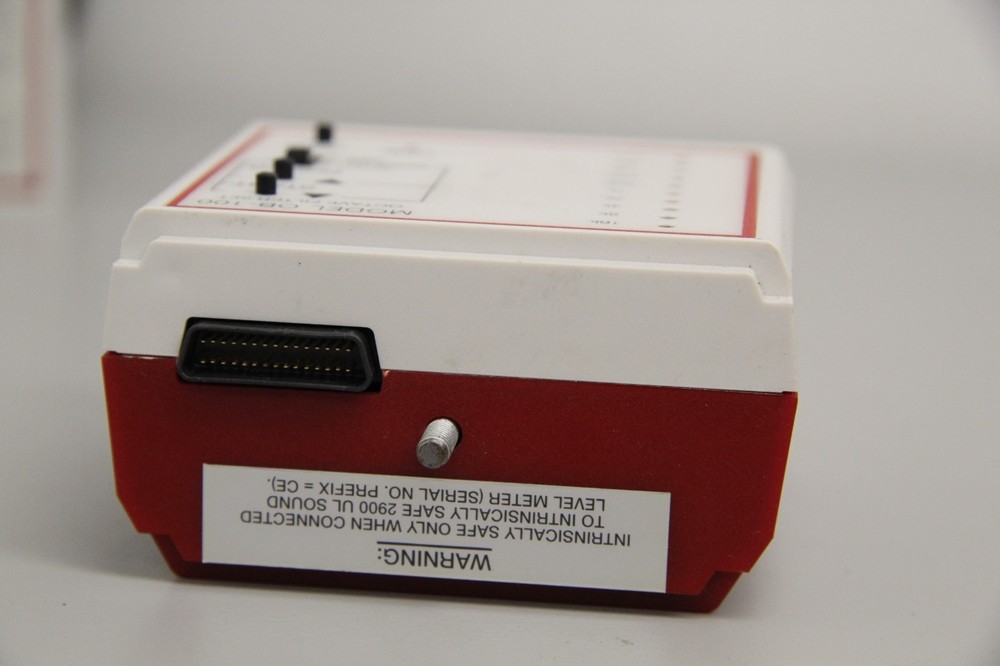 Quest Technologies 2900 Integrating Logging Sound Level Meter With OB-100 Filter