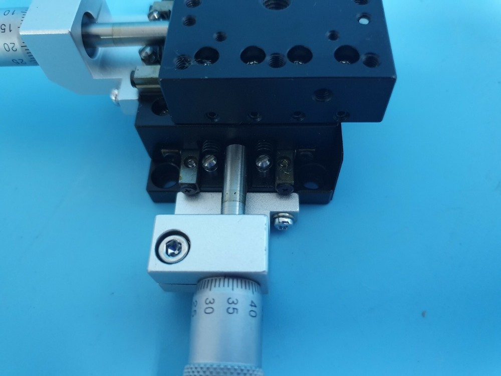 OptoSigma X,Y 2axis Linear Stage 40mm 1ea & Z axis Linear Stage 40mm 2ea