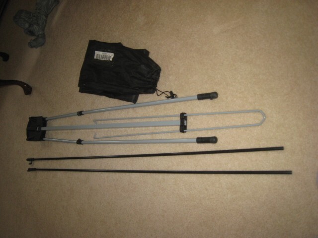 TRIPOD BANNER DISPLAY