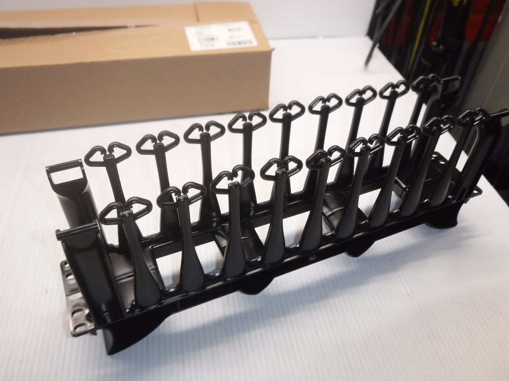 Hoffman DCHS2 Horizontal Cable Manager ** Screws Not Included **