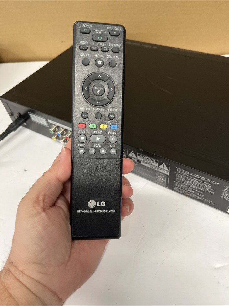 LG BD370 Blu-Ray Player | Remote Included