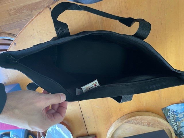 Walt Disney World Character Large Tote Shoulder Bag Mickey Mouse, Black