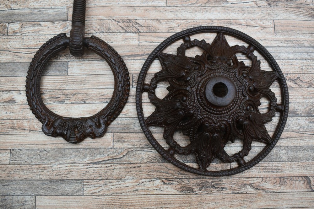 Vtg Victorian Iron Large Main Front Door Gate Farm Barn Knocker Ring Pull Handle