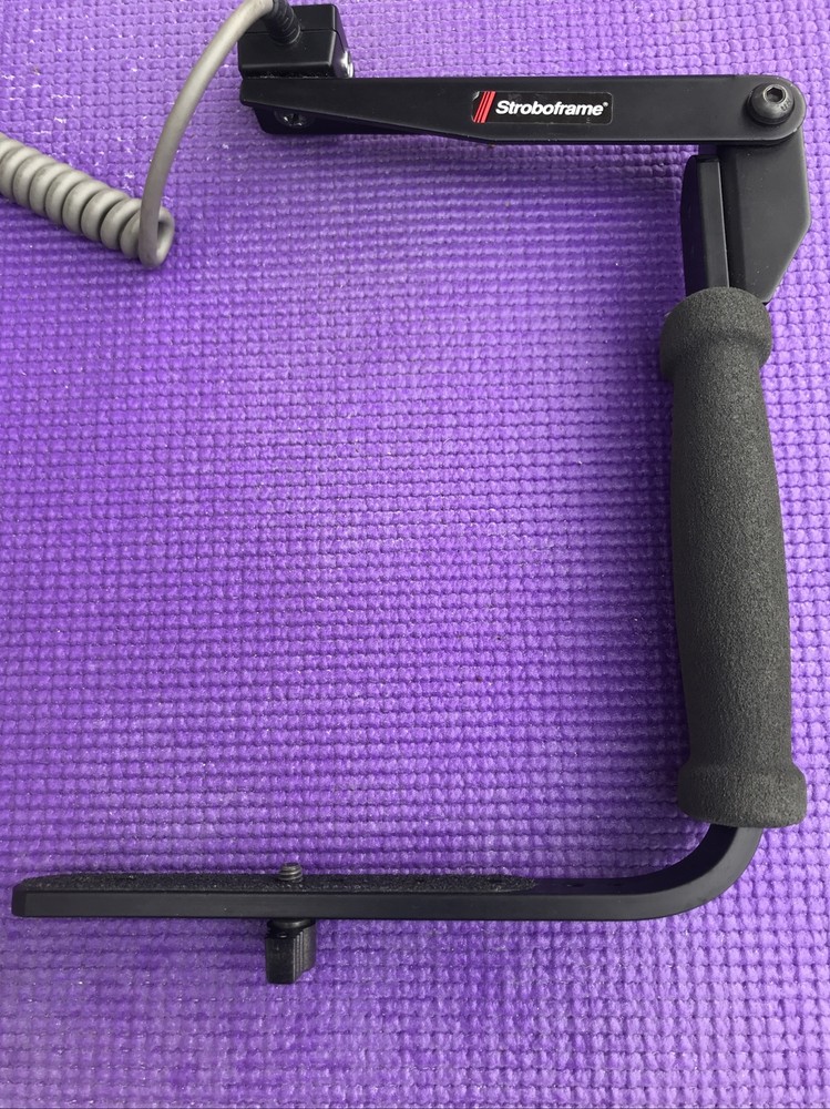 Stroboframe - Quickflip Flash Rotating Bracket