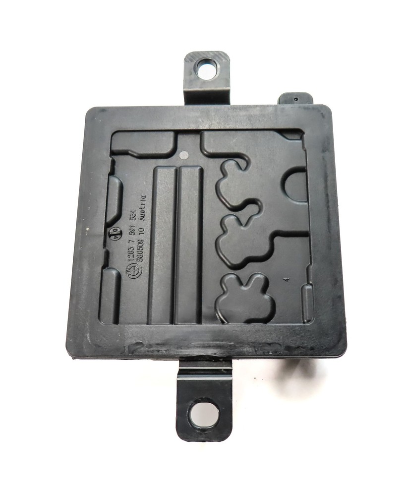 2011 BMW X5 (E70) 3.0L (N55) ENGINE INTEGRATED POWER DISTRIBUTION CONTROL MODULE