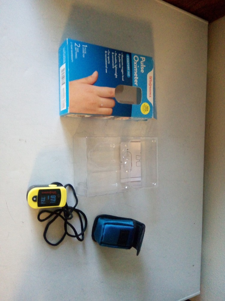 pulse oximeter fingertip