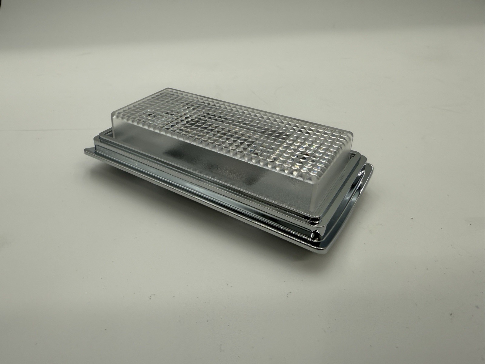 1984-87 CHEVROLET GMC C10 C20 CHROME DOME LIGHT BASE AND CLEAR LENS NEW