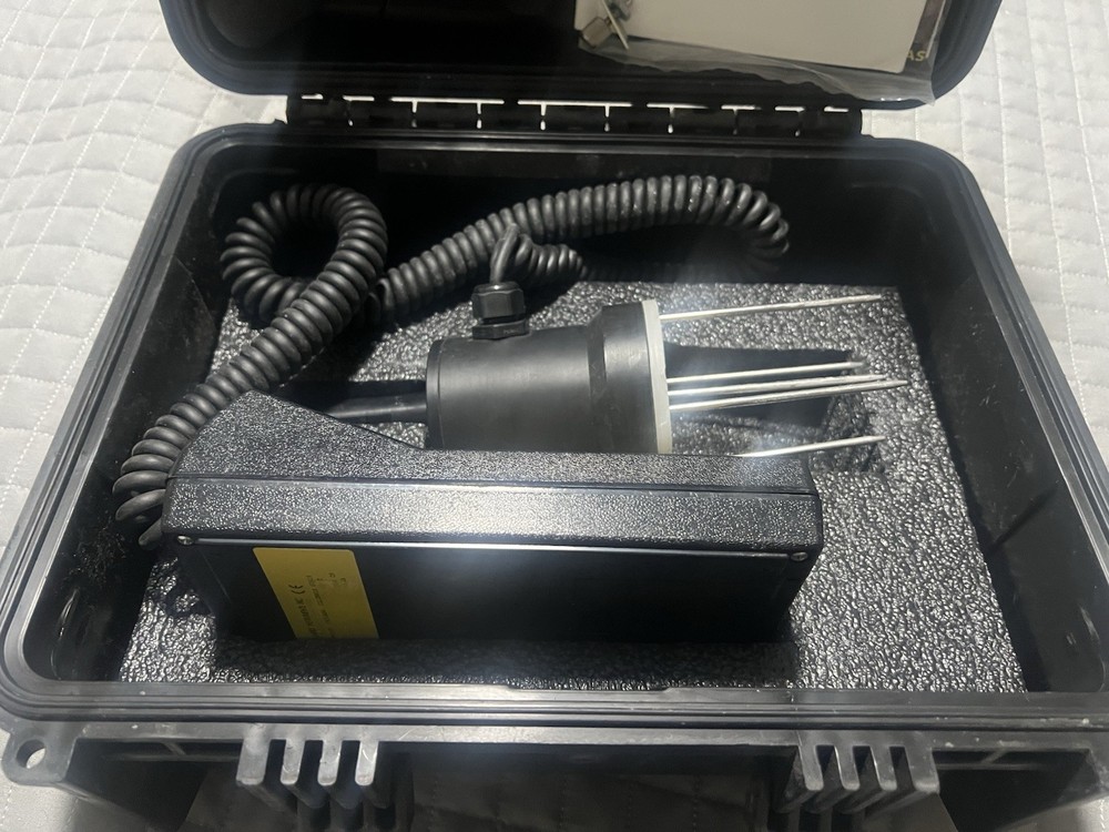 James Instruments T-T-100 Cementometer Microwave Moisture Meter Tested