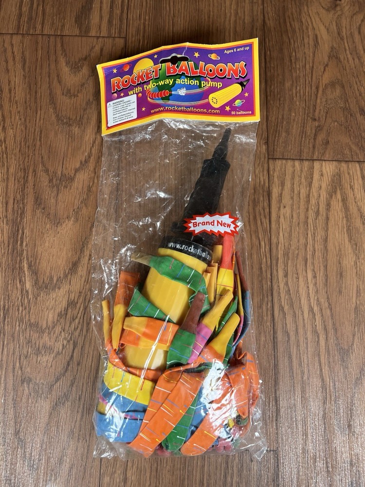 VTG Rocket Balloons 50 pack With Air Pump