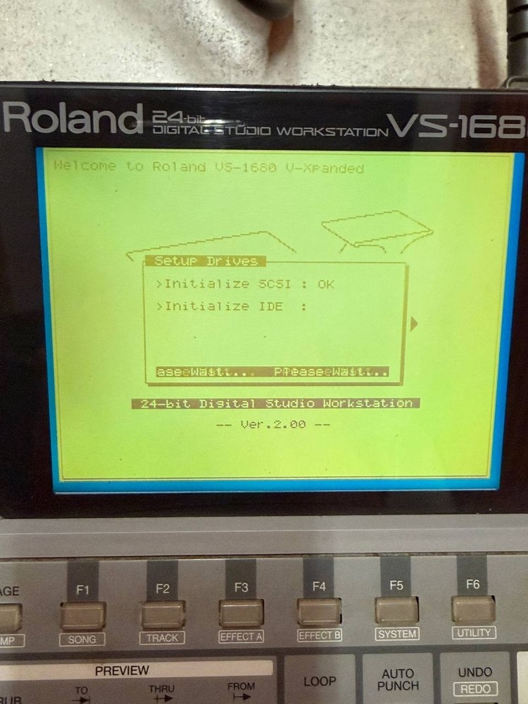 Roland VS-1680 Digital Studio Workstation Recorder Fully Tested + Case