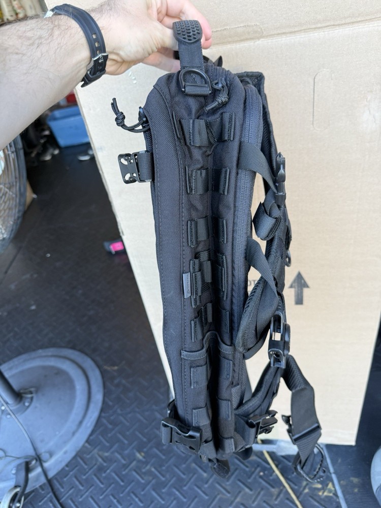 HAZARD 4 Sidewinder(TM) Full Sized Laptop Sling Pack Blue