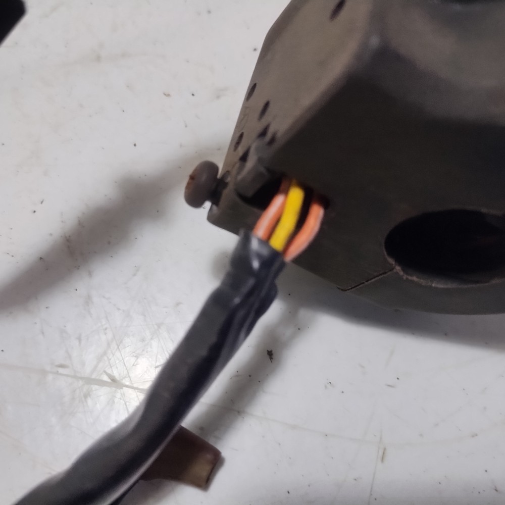 1993 Suzuki VX800 Right Handlebar Kill Switch Throttle Cables