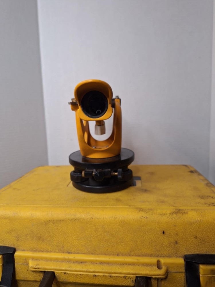 Berger instruments Model 140BU Transit Level