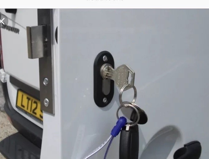 Van Dead Locks