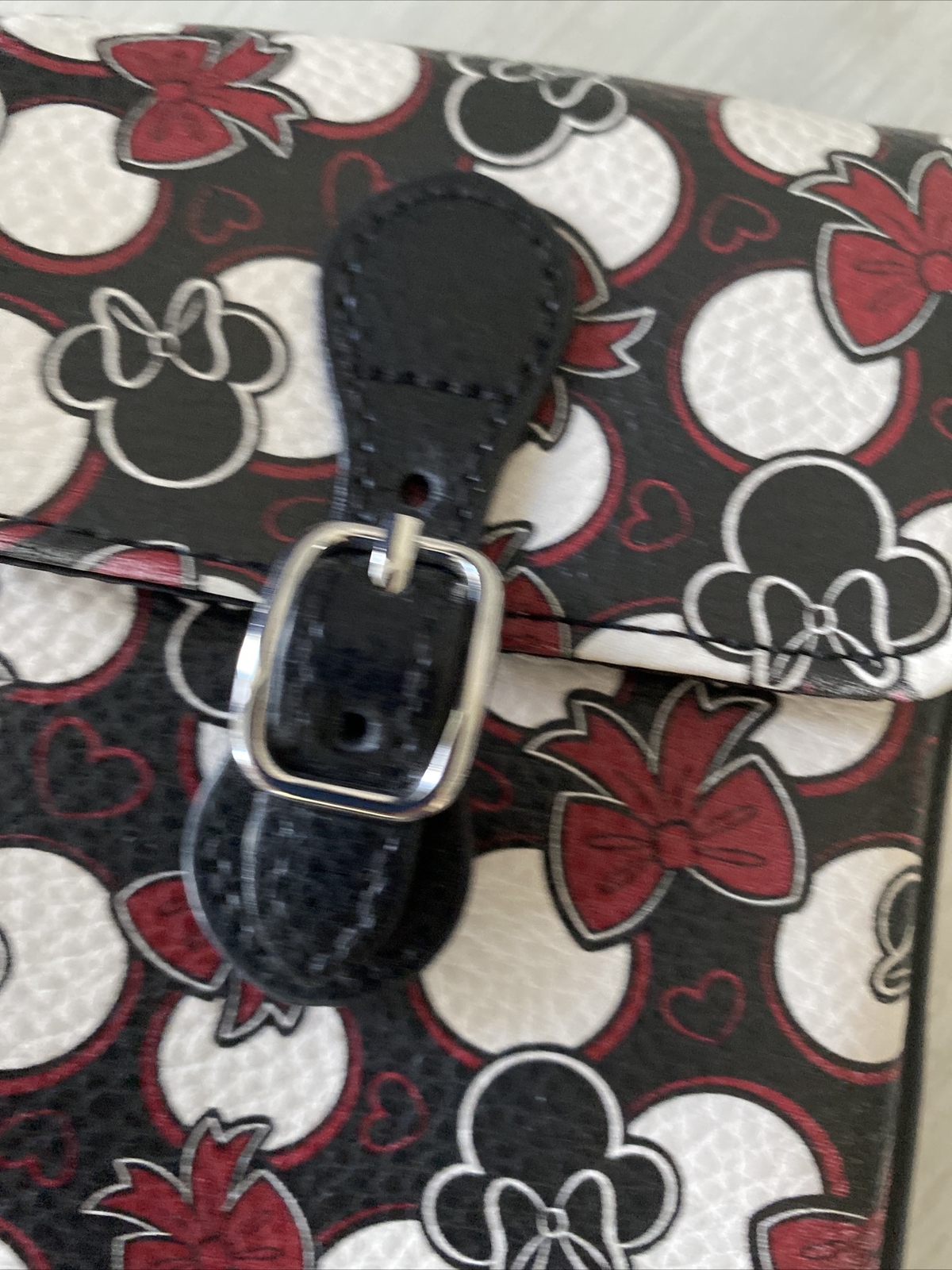 Disney Wristlet Clutch Wallet Card Phone Case ID Holder Zip Bag Minnie LN